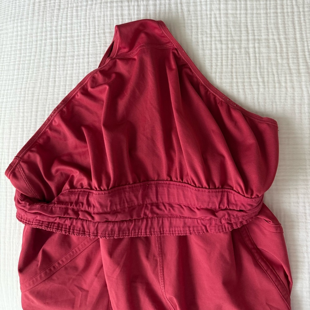 Lululemon Hotty Hot LR Short 4" Lined in Pink - Picture 5 of 5